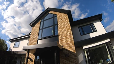 Replacement Windows for Every Home: Styles, Designs, and Customisation