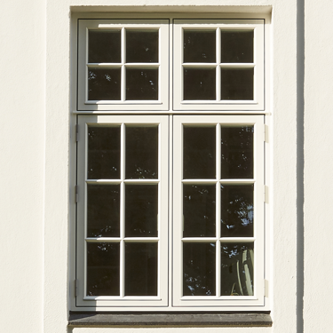 Dannebrog style with 25mm cross glazing bars