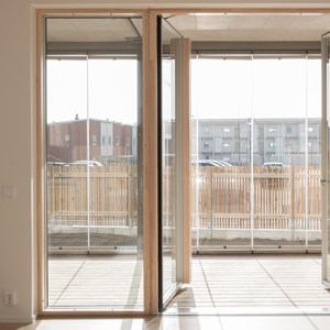 Klarlack visar träets värme och skönhet