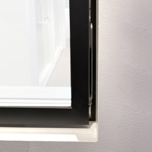 Reversible hinge at a very close distance