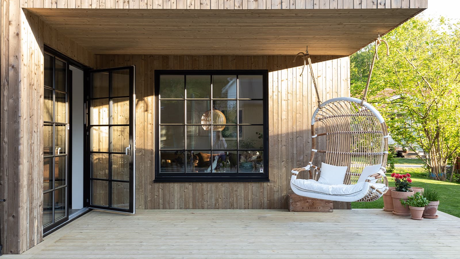 velfac classic closeup2 1600x902