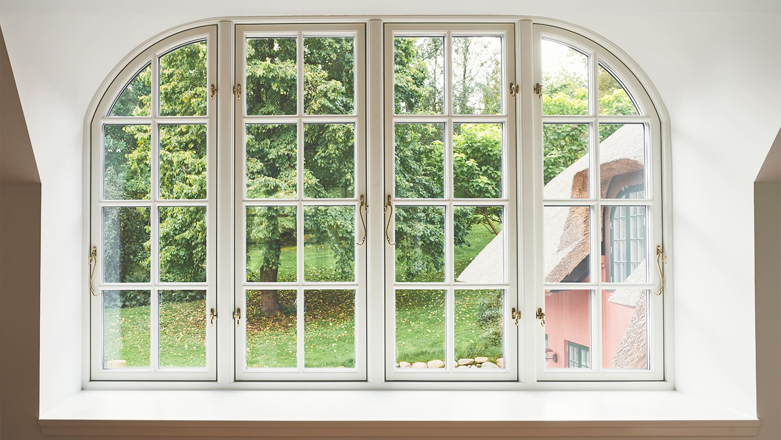 velfac classic interior2 1600x902