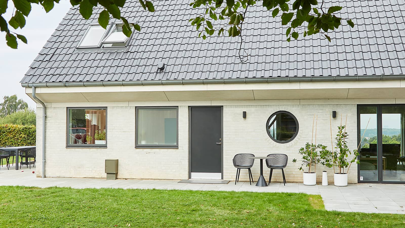 velfac200 exterior3 1600x902