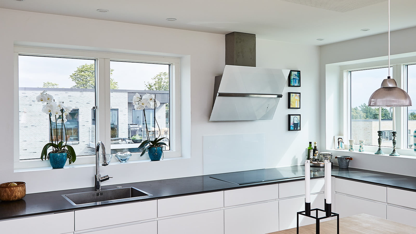 velfac200 inside2 1600x902