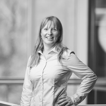 christinerathsach contact 362x362