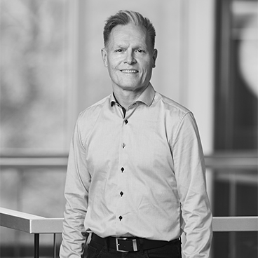 henrik mains 368x368px