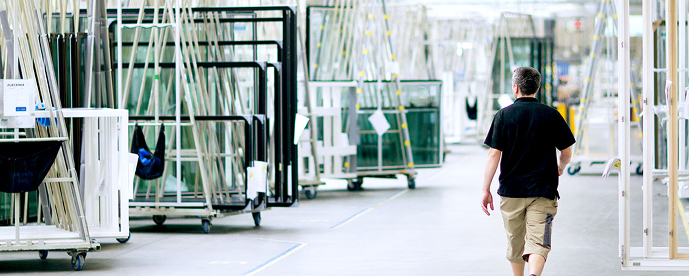 js  2071 breaker 1370x550