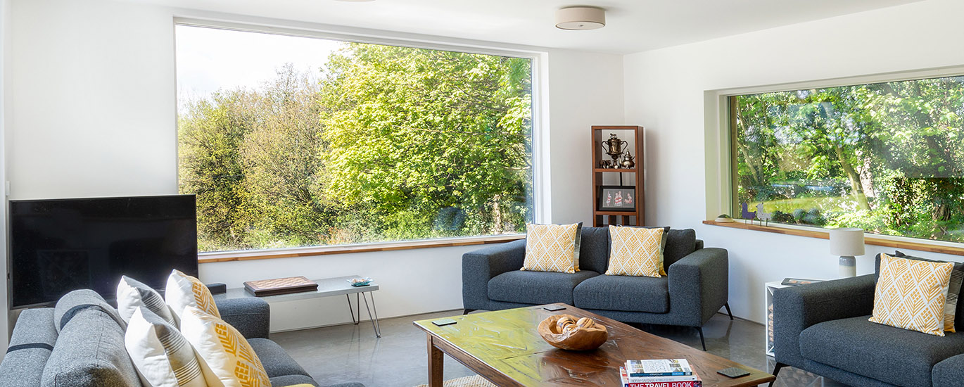 fixed window2 breaker 1370x550