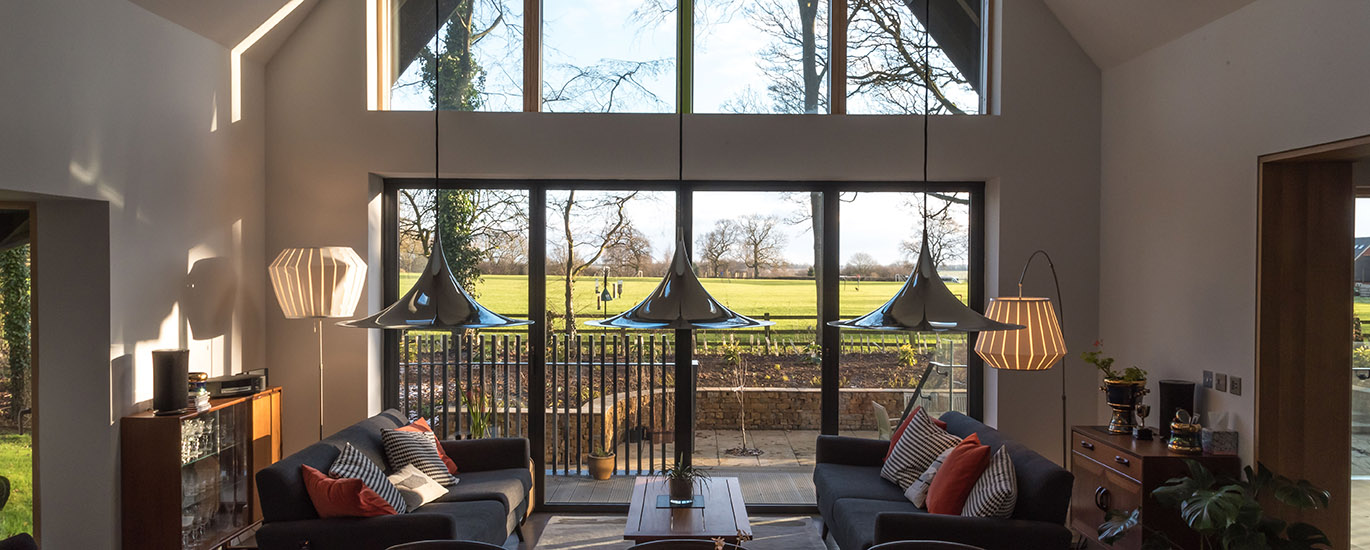 fixed window3 breaker 1370x550