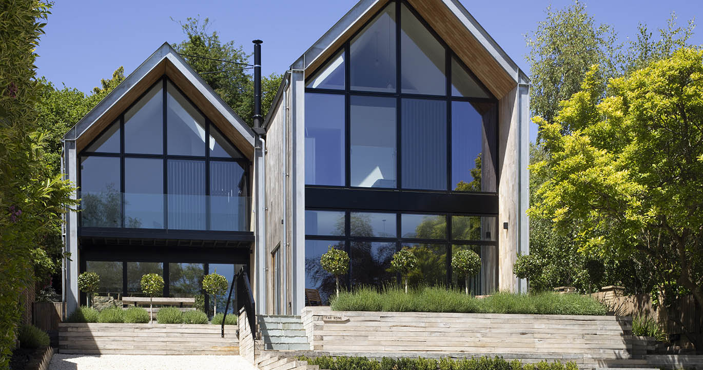 fixed window4 breaker 1370x550