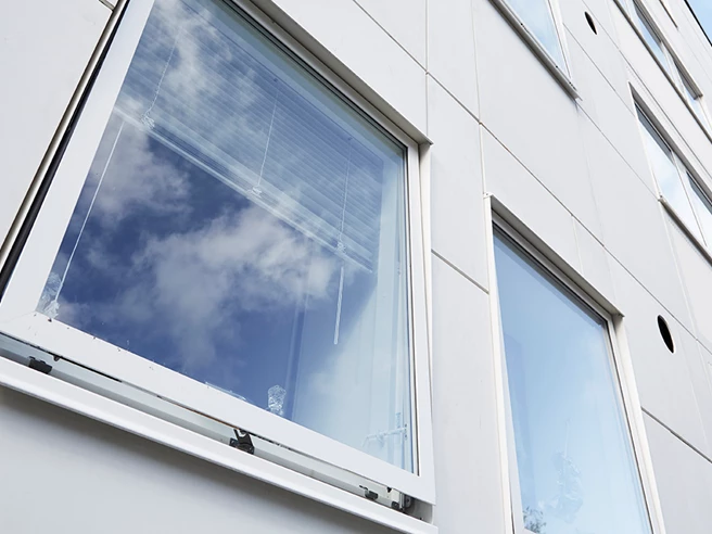 Top hung window - Find a custom made window now - VELFAC