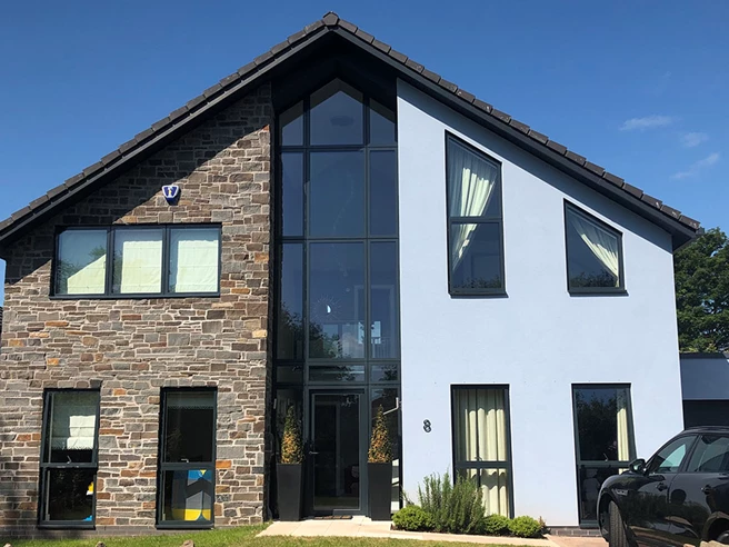 Triangular window - Get customised windows now - VELFAC