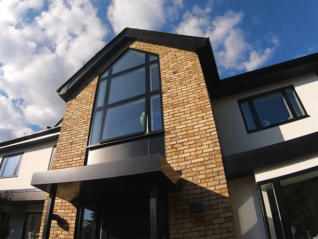 Triangular window - Get customised windows now - VELFAC