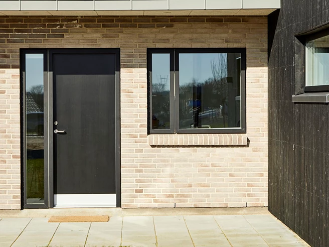 Flush doors - Find a custom-made solution here - VELFAC