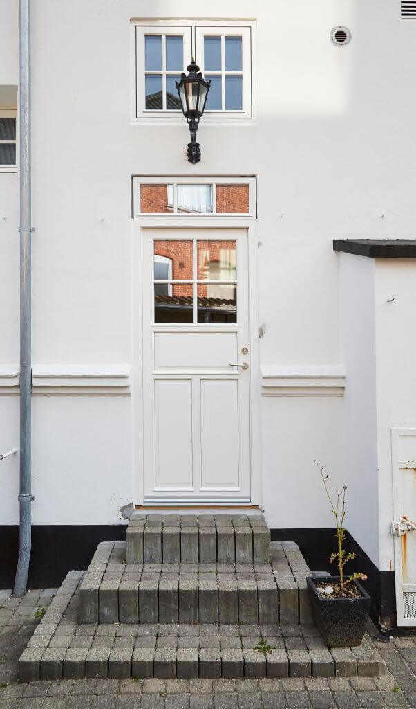 panelled door velfac cta 1370x722 4