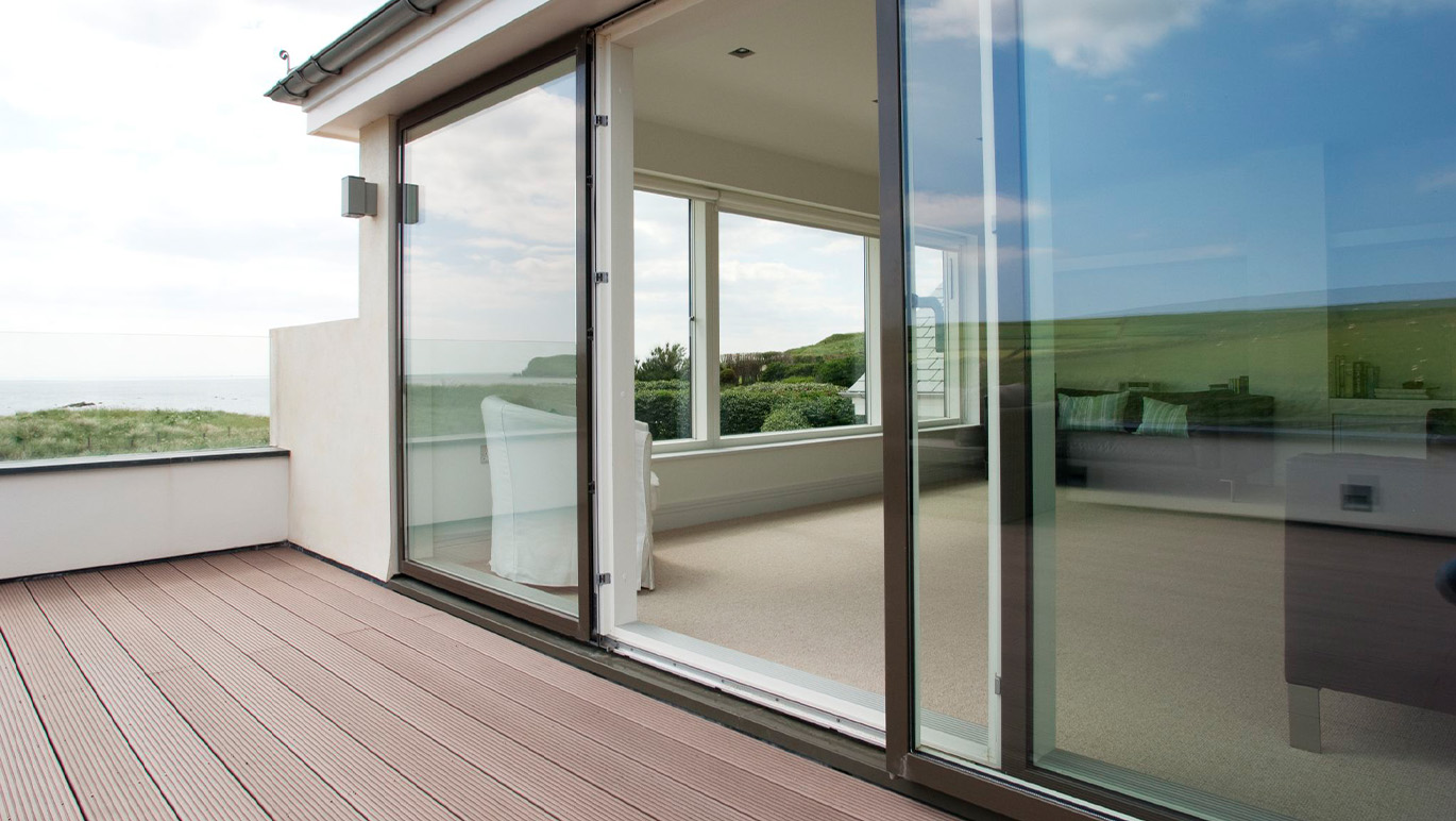 single sliding door velfac5 cta 1370x722