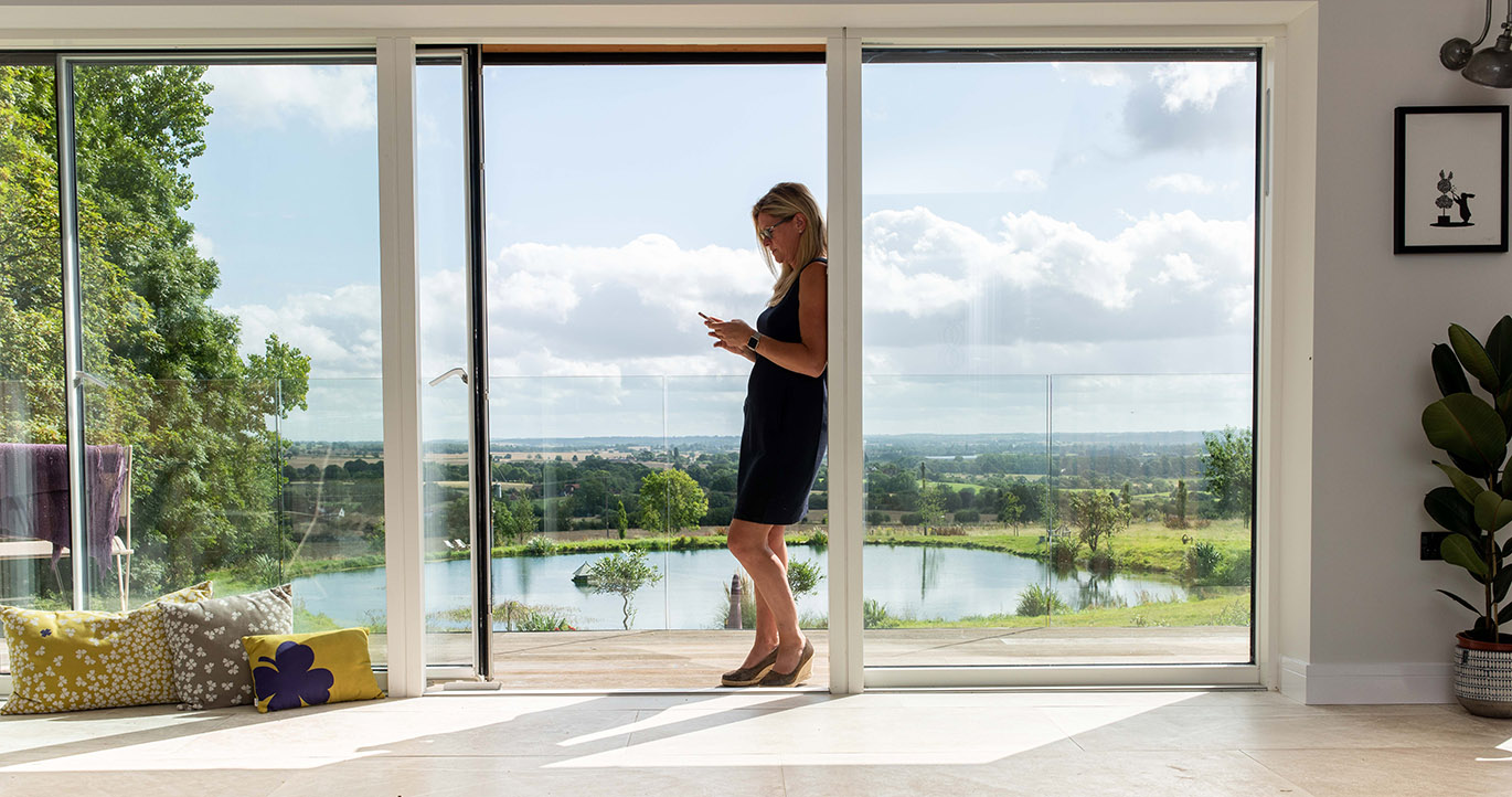 &quot;The VELFAC system is exactly my style. *Contemporary, refined and elegant&quot;*