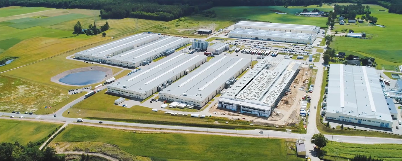 Partner with *Europe’s largest supplier* of windows and doors